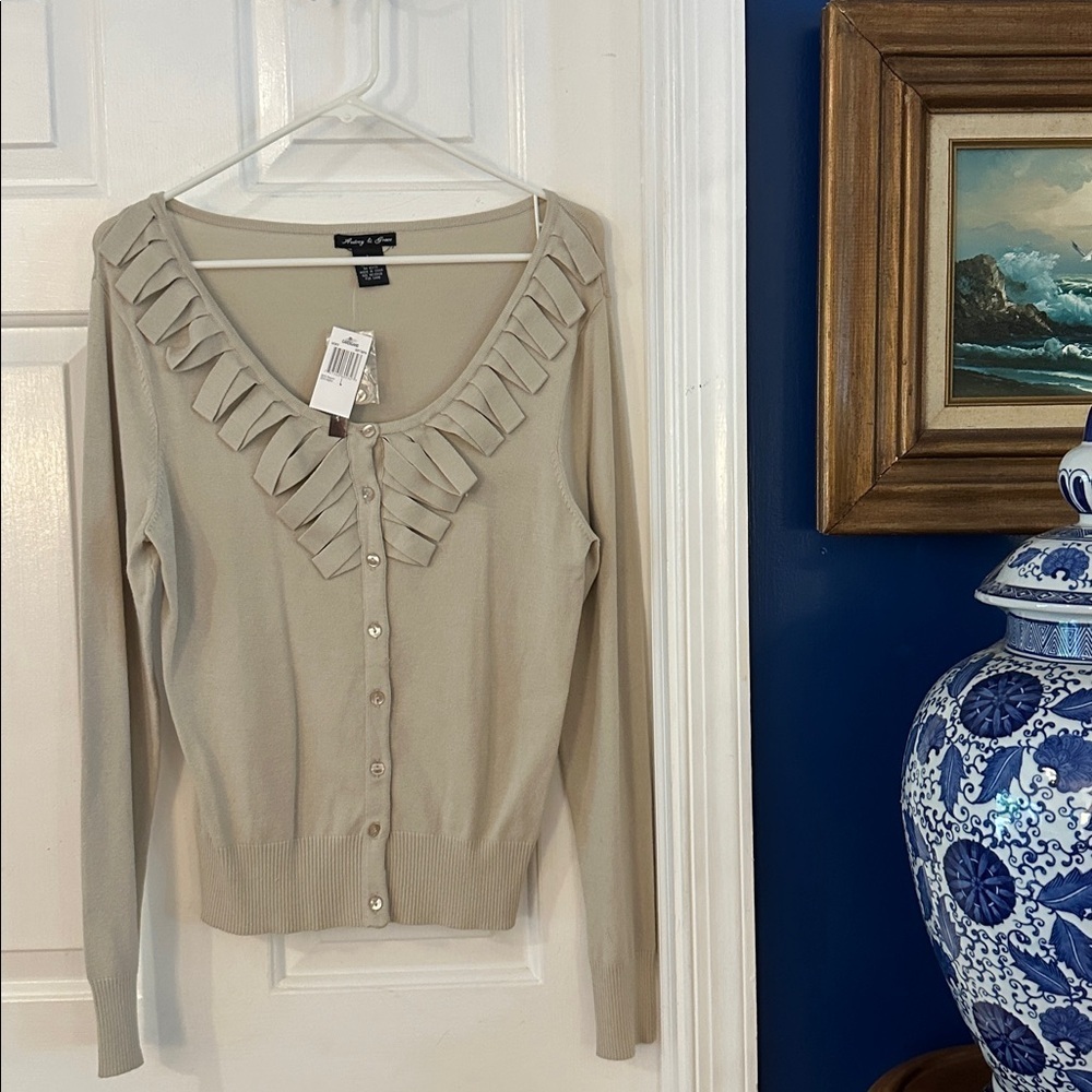 NWT Women’s Audrey & Grace Soft Sepia Ruffled Neck Long Sleeve Cardigan Size L